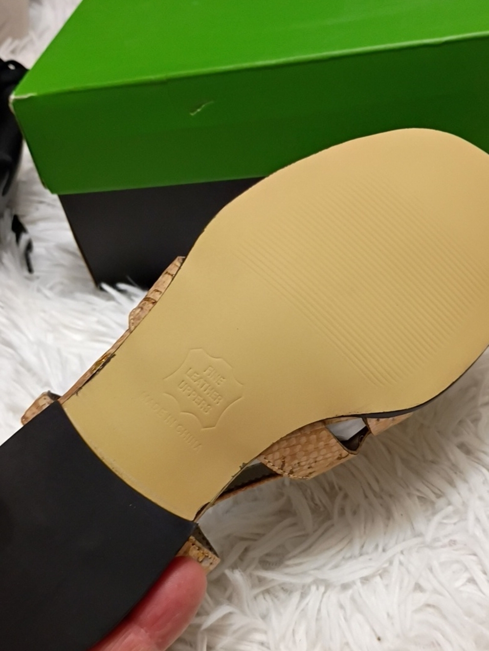 Mark Lemp By Walking Cradles Millie Gold Cork Sandals Women's Sz 6 WW ๐ - Picture 4 of 6